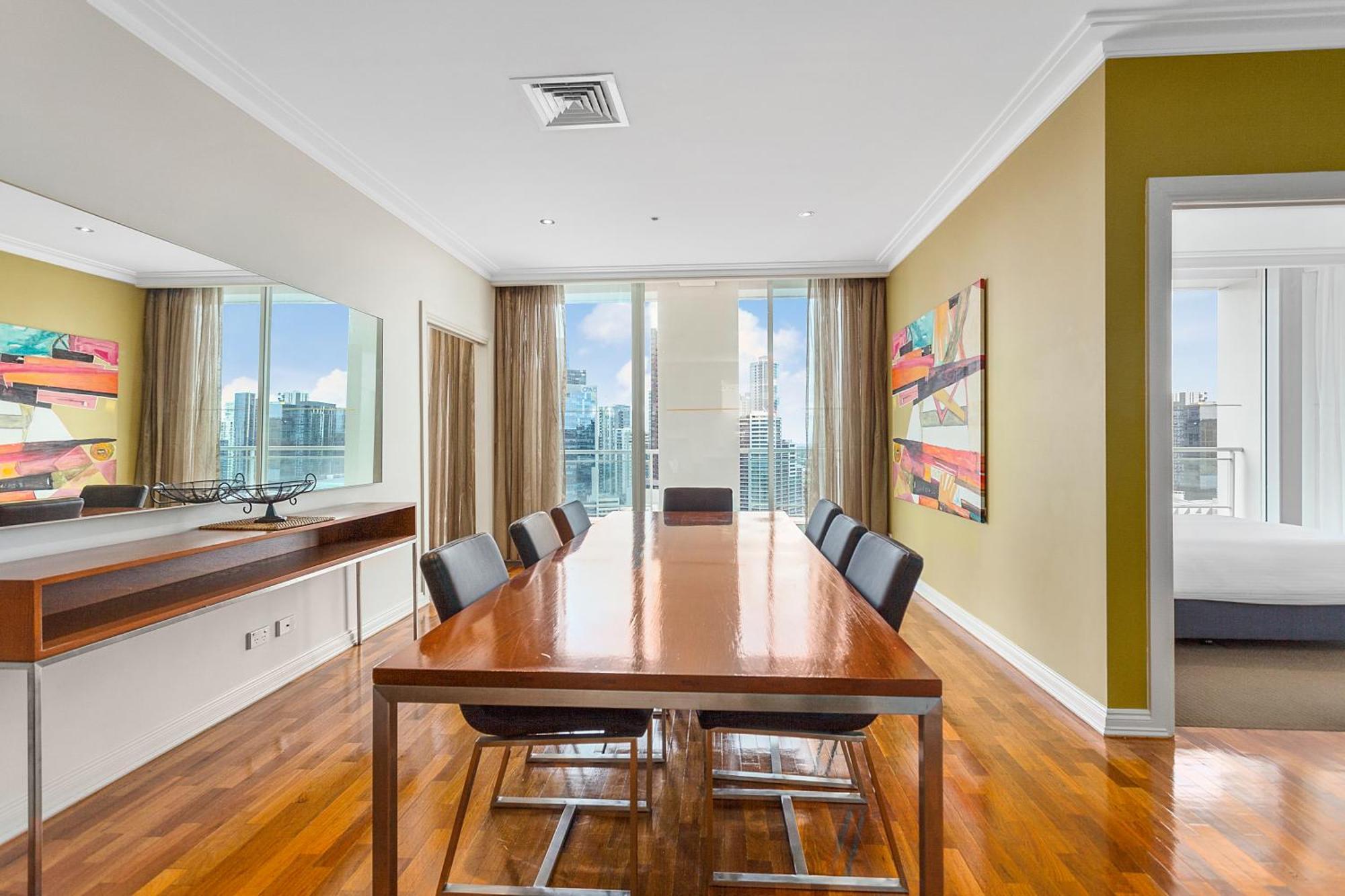 Clarion Suites Gateway Melbourne Exterior photo