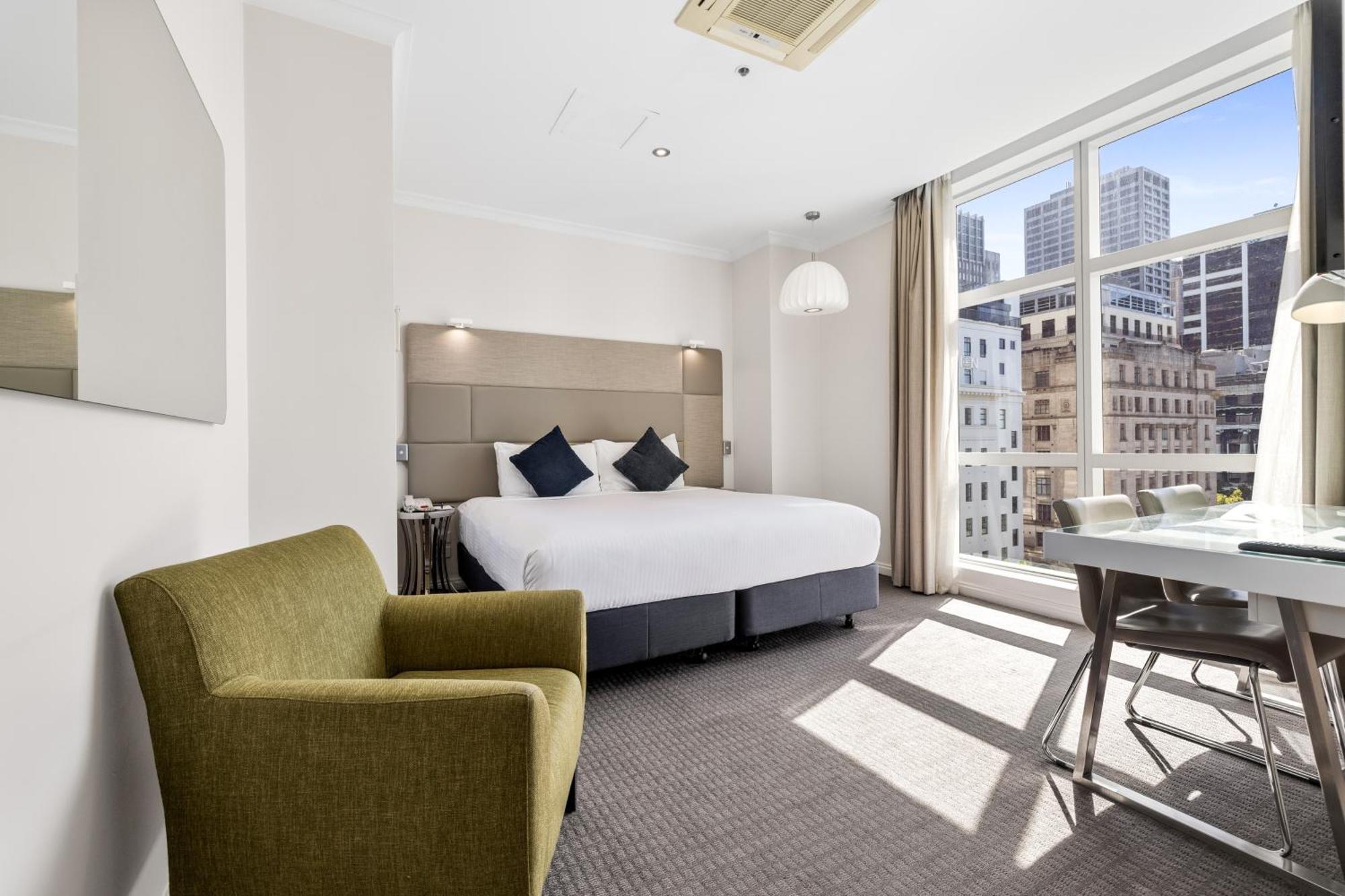 Clarion Suites Gateway Melbourne Exterior photo